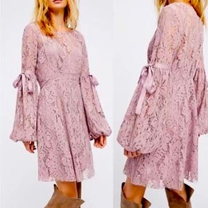 FREE PEOPLE RUBY Lilac Mauve Lace Romantic Victorian Boho Mini Dress Sz Small
